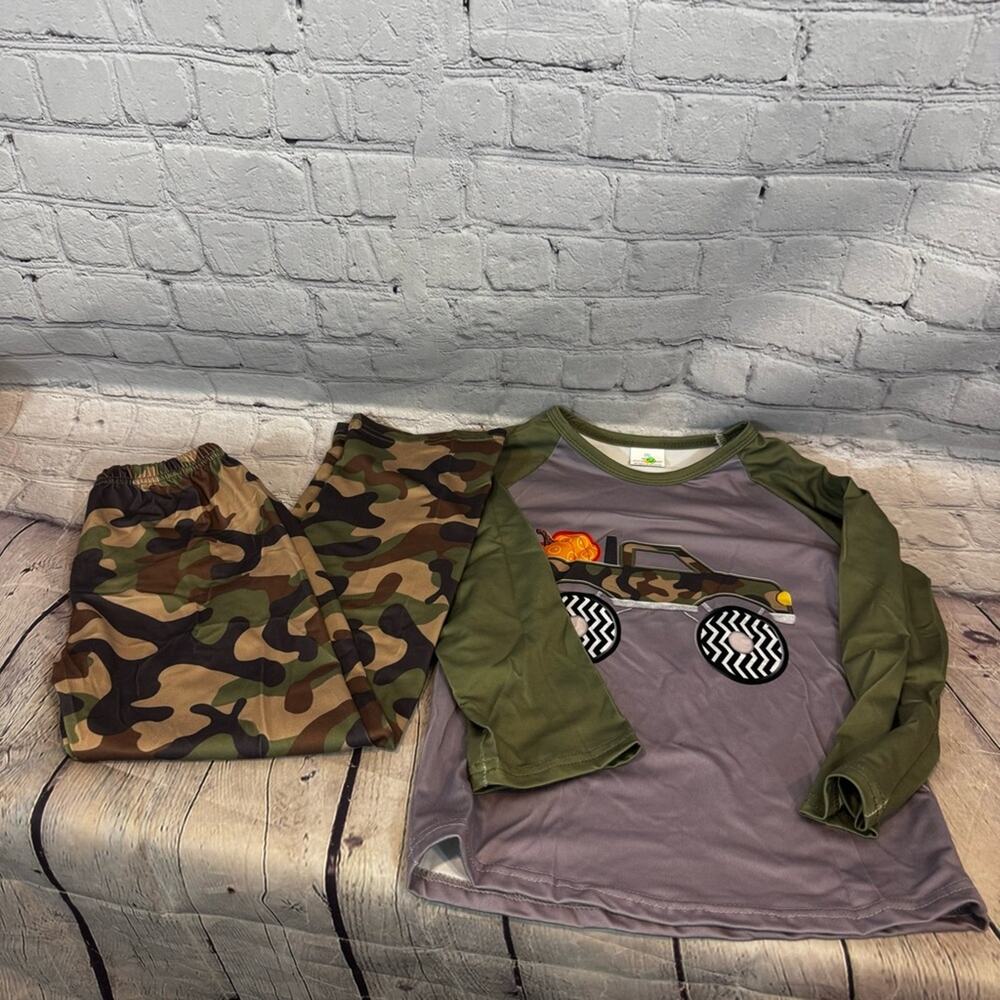 Boutique Fall Camo Pumpkin Monster Truck Pattern Boy’s Outfit